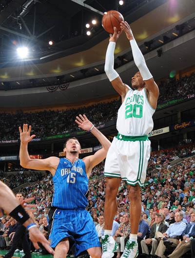 每两年主办 每两年主办