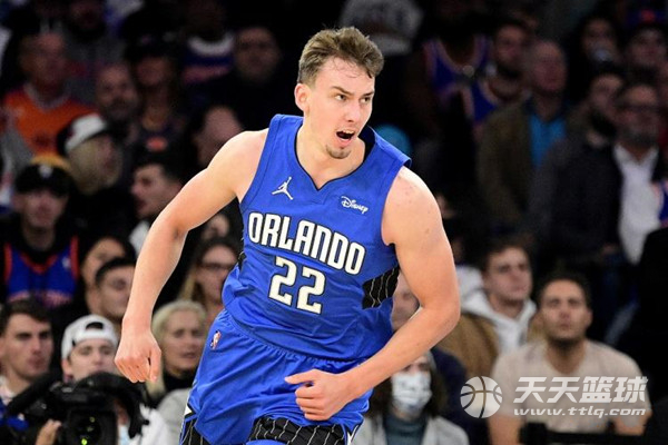 瓦尔迪的表 瓦尔迪的表