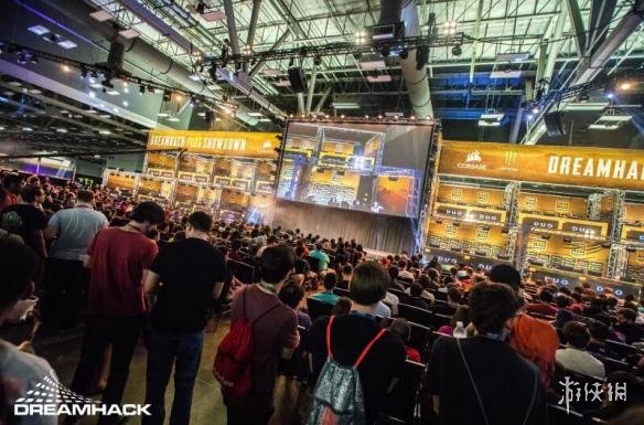 福特锦标赛第一轮赫尔领先 殷若宁T17张维维阎菁T30